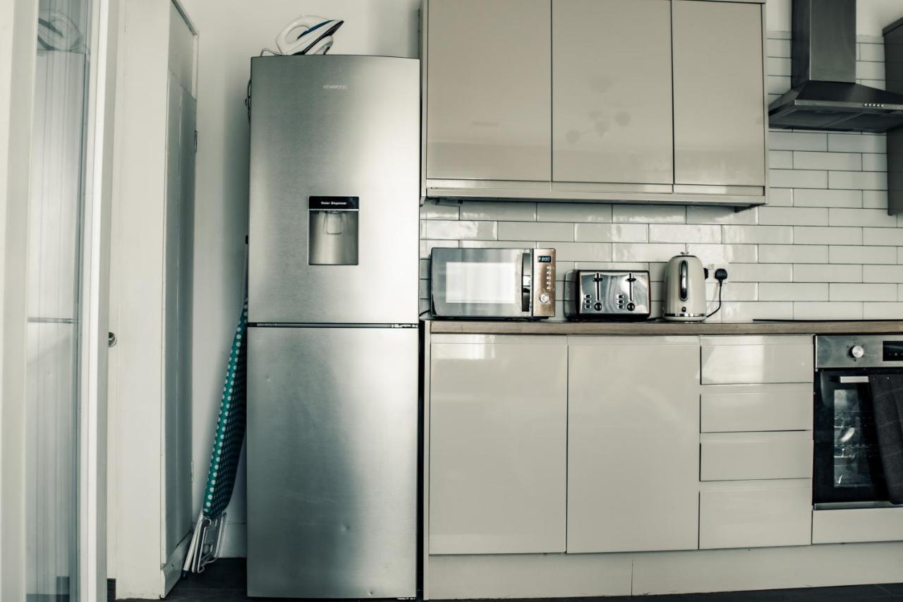 Dealhouse Apartments 10 Huddersfield Luaran gambar