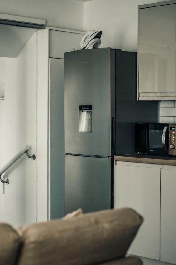 Dealhouse Apartments 10 Huddersfield Luaran gambar