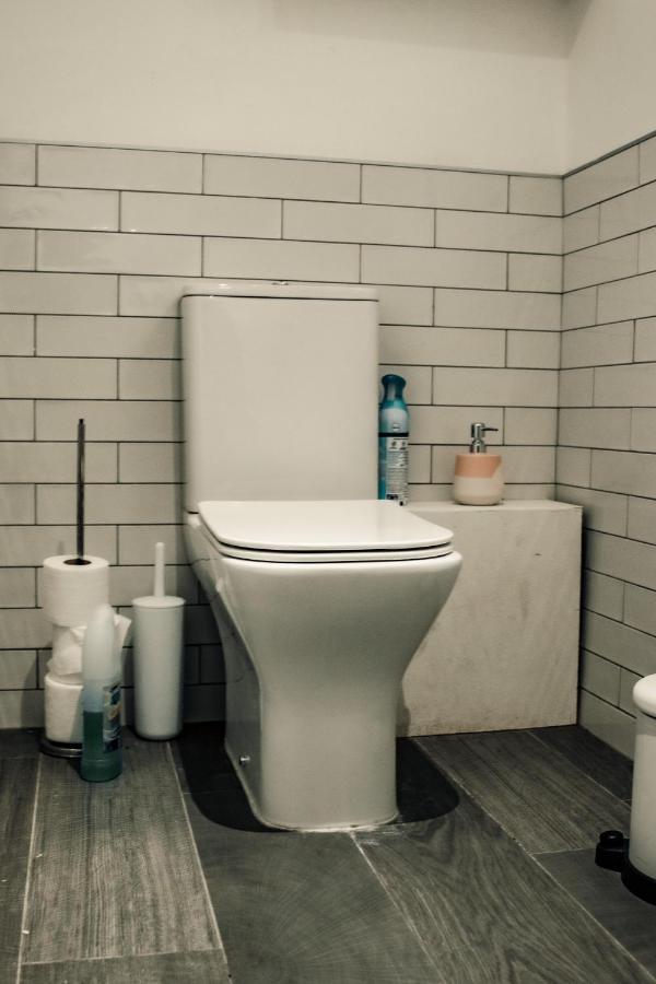 Dealhouse Apartments 10 Huddersfield Luaran gambar